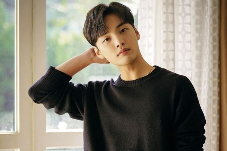 Kim Min-Jae Biography: Age, Net Worth, Instagram, Spouse, Height, Wiki, Parents, Siblings, Current Team, Awards