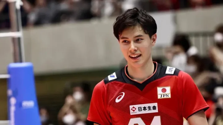 Ran Takahashi Biography: Age, Stats, Salary, Net Worth, Girlfriend, Height, News