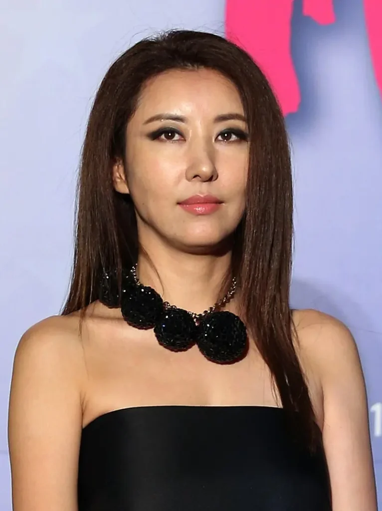Kim Wan-sun Biography: Age, Awards, Net Worth, Children, Instagram, Spouse, Height