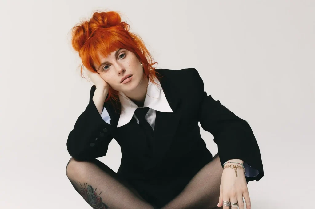 Hayley Williams Biography: Boyfriend, Songs, Net Worth, Age, Instagram, Albums, Height, Wikipedia, Photos