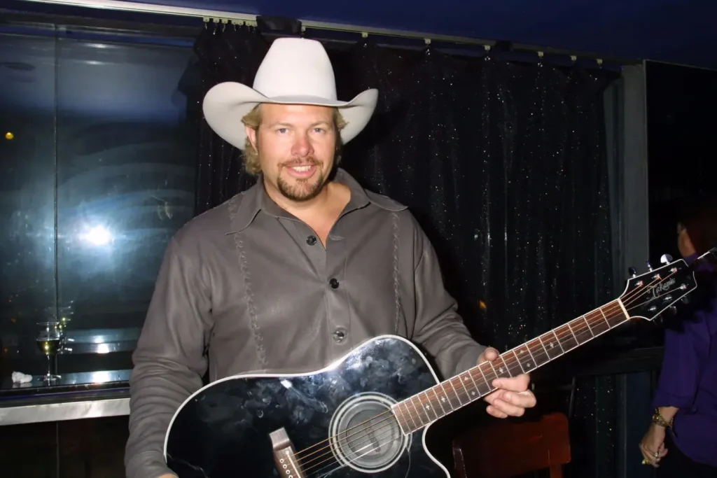 Toby Keith Biography: Age, Net Worth, Wife, Children, Parents, Siblings, Songs, Death