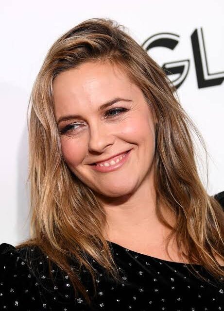 Alicia Silverstone Biography: Facts, IMDB, Movies, Awards, Son, Spouse, Parents, Career, Siblings Alicia Silverstone Biography: Facts, IMDB, Movies, Awards, Son, Spouse, Parents, Career, Siblings
