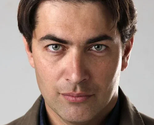 Parsa Pirouzfar Bio: Age, Parents, Wife, Net Worth, Occupation, Wiki, Height, Instagram, Movies, Awards, TV Series