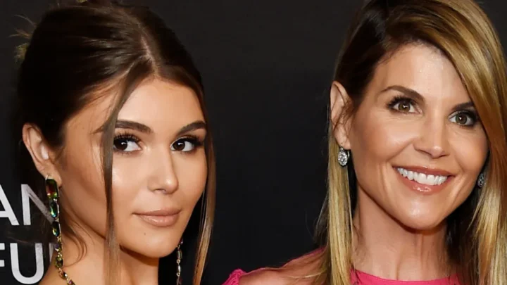 Olivia Jade Biography: Age, Parents, Boyfriend, Wikipedia, Net Worth, YouTube