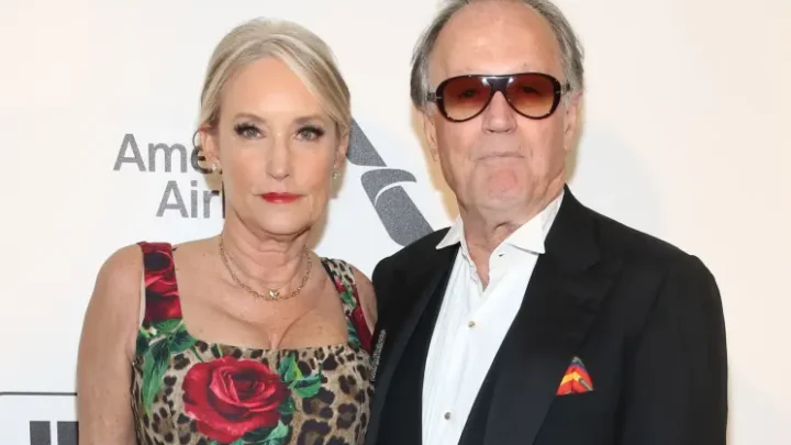Peter Fonda’s wife, Margaret DeVogelaere Biography: Net Worth, Children, Age, Net Worth, Wikipedia, Height