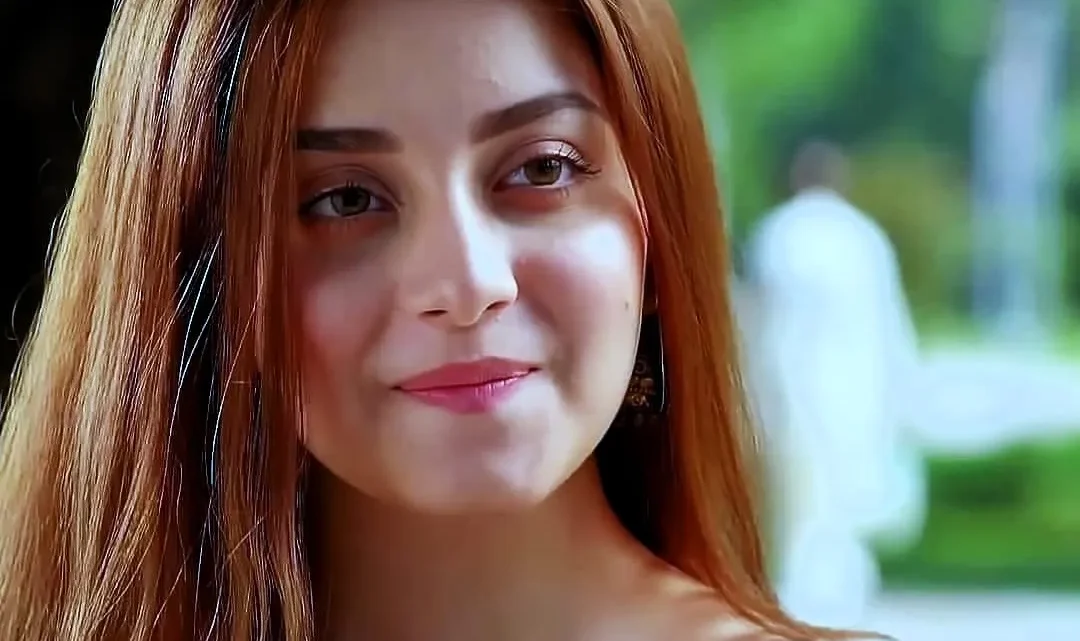 Alizeh Shah Biography: Age, Net Worth, Instagram, Spouse, Height, Wiki, Parents, Siblings, Movies