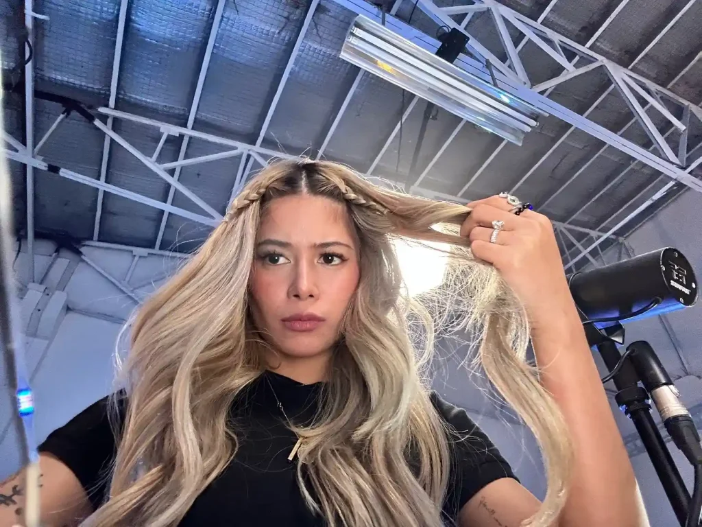 Gigi de Lana Biography: Age, Net Worth, Instagram, Spouse, Height, Wiki, Parents, Siblings, Movies, Songs