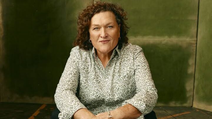 Dot Marie Jones Biography: Net Worth, Age, Siblings, Instagram, Spouse, Height, Siblings, Movies & TV Shows, Wiki, Awards