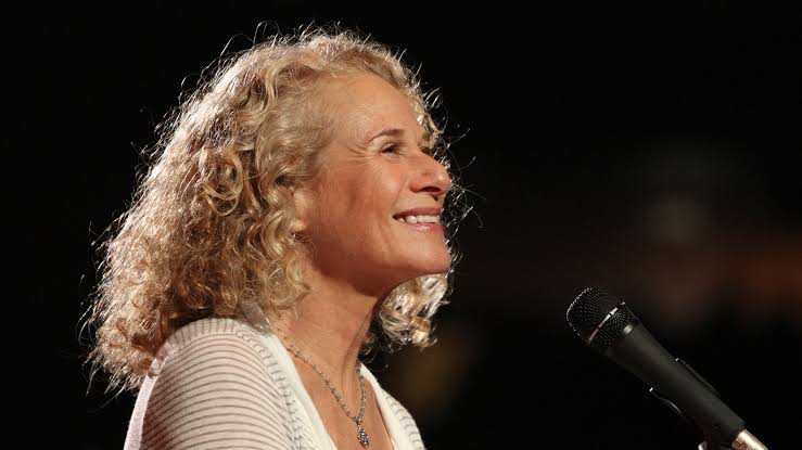 Carole King Biography: Age, Pictures, Net Worth, Wiki, Children, Husband, Songs, Height, Awards