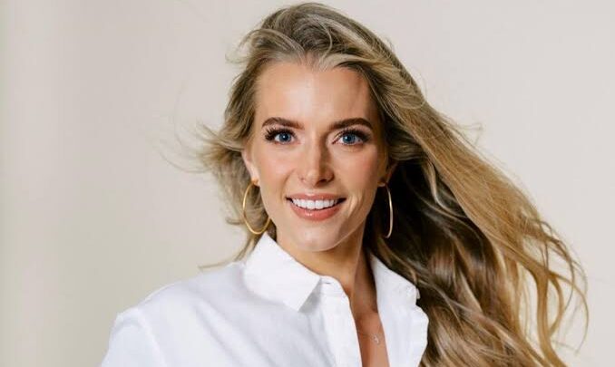 Hannah Ballerina Farm Biography: TikTok, Husband, Age, Net Worth, Instagram, Children, Height, Wiki, Parents, Pictures