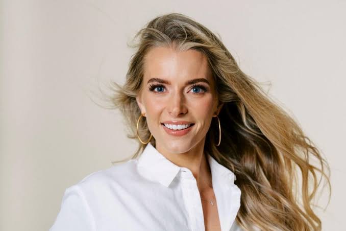 Hannah Ballerina Farm Biography: TikTok, Husband, Age, Net Worth, Instagram, Children, Height, Wiki, Parents, Pictures