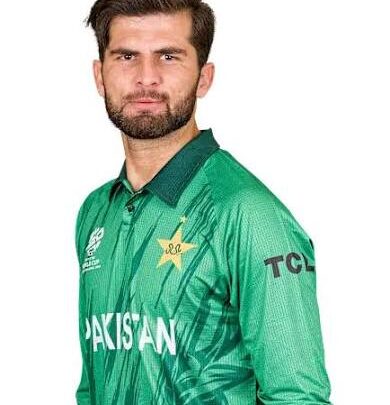 Shaheen Afridi Biography: Age, Net Worth, Instagram, Spouse, Height, Wiki, Parents, Siblings
