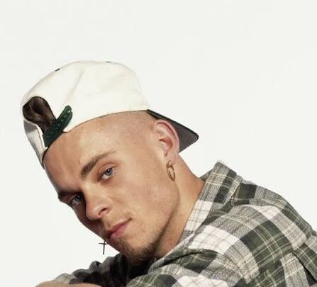 Brian Harvey Biography: Age, Net Worth, Instagram, Spouse, Height, Wiki, Parents, Siblings, Songs