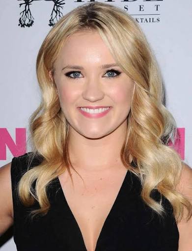 Emily Osment’s Mother, Theresa Seifert Osment Biography: Age, Net Worth, Ethnicity, Spouse, Height, Wiki, Parents, Children, Career