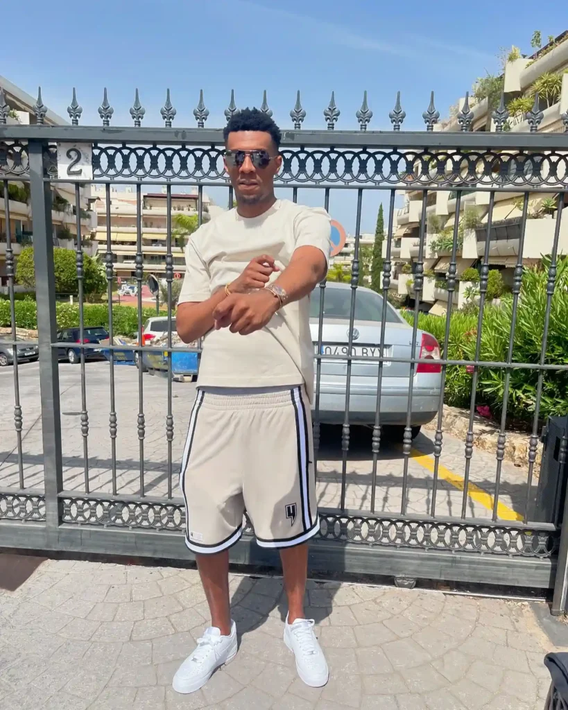 MoStack Biography: Age, Net Worth, Instagram, Spouse, Height, Wiki, Parents, Siblings, Children, Songs, Awards