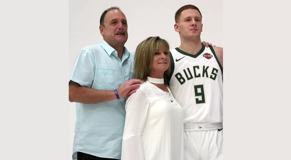 Donte DiVincenzo’s father, John F. DiVincenzo Biography: Age, Net Worth, Wikipedia, Wife, Kids, Height