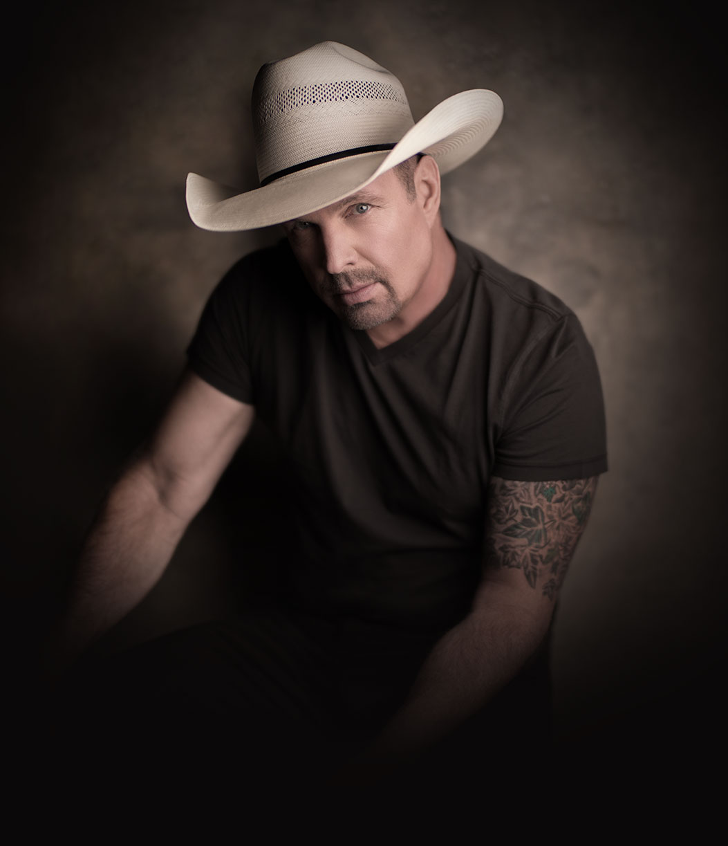 Garth Brooks Biography: Age, Wife, Children, Wikipedia, Net Worth