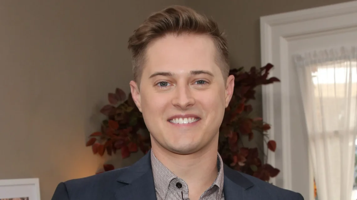 Lucas Grabeel Biography: Age, Net Worth, Instagram, Spouse, Height, Wiki, Parents, Siblings, Children, Songs, Awards
