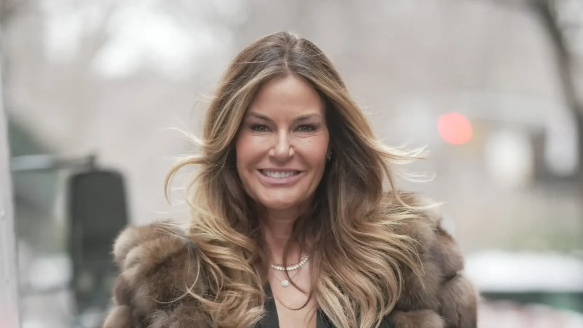 Kelly Killoren Bensimon Biography: Age, Net Worth, Instagram, Spouse, Height, Wiki, Parents, Siblings