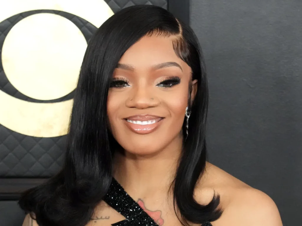 GloRilla Biography: Age, Boyfriend, Wikipedia, Net Worth, Social Media, Movies, Songs, Controversy