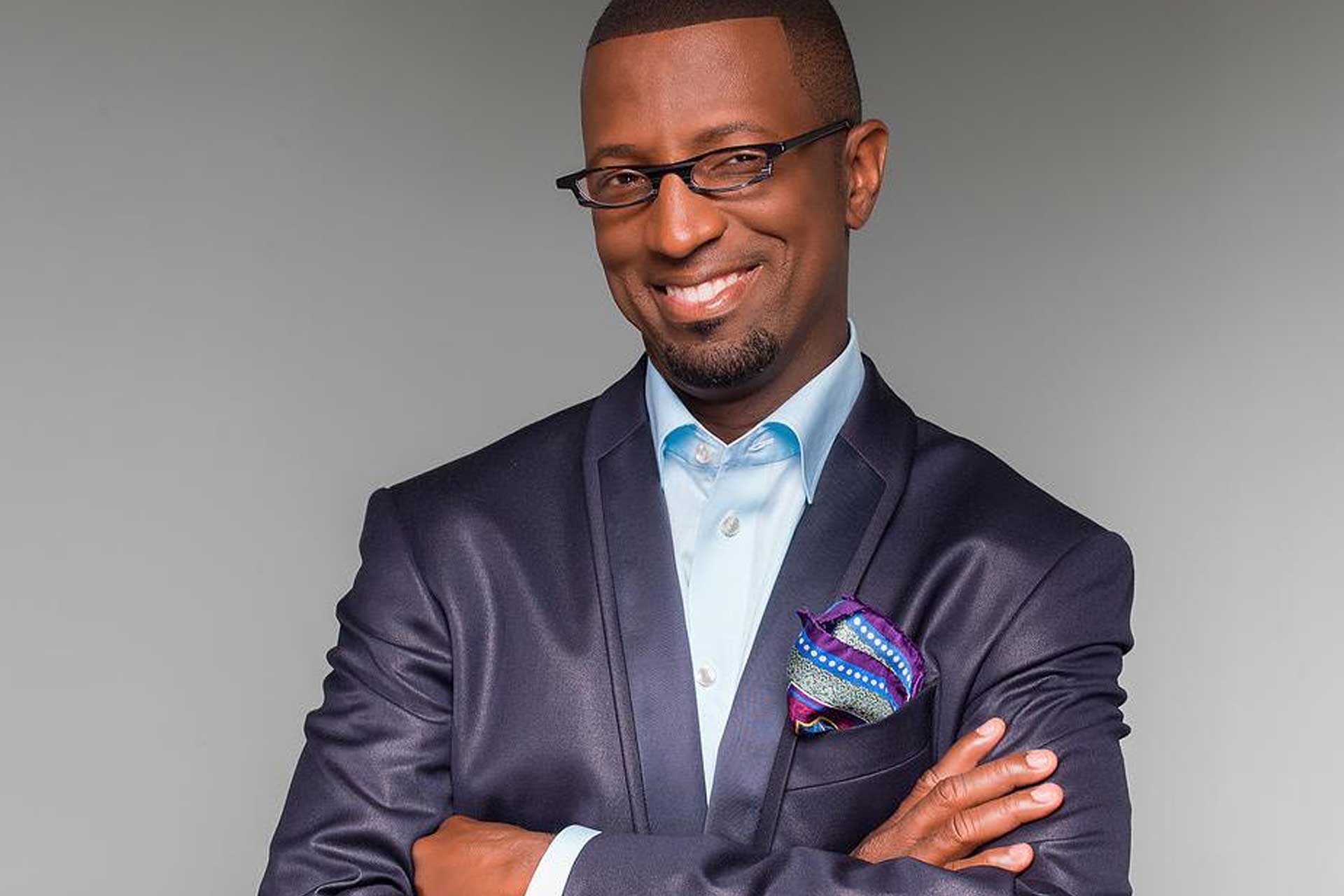 Rickey Smiley Biography Age, Wife, Children, Wikipedia, Net Worth, Social Media, Movies, Songs