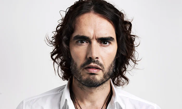 Russell Brand Biography: Age, Net Worth, Instagram, Spouse, Height, Wiki, Parents, Children, Career, Movies