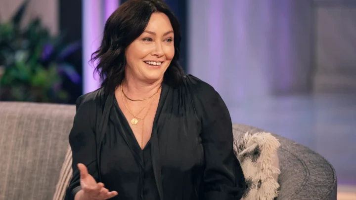 Shannen Doherty Biography: Age, Net Worth, Instagram, Spouse, Height, Wiki, Parents, Siblings, Children, Movies, Death