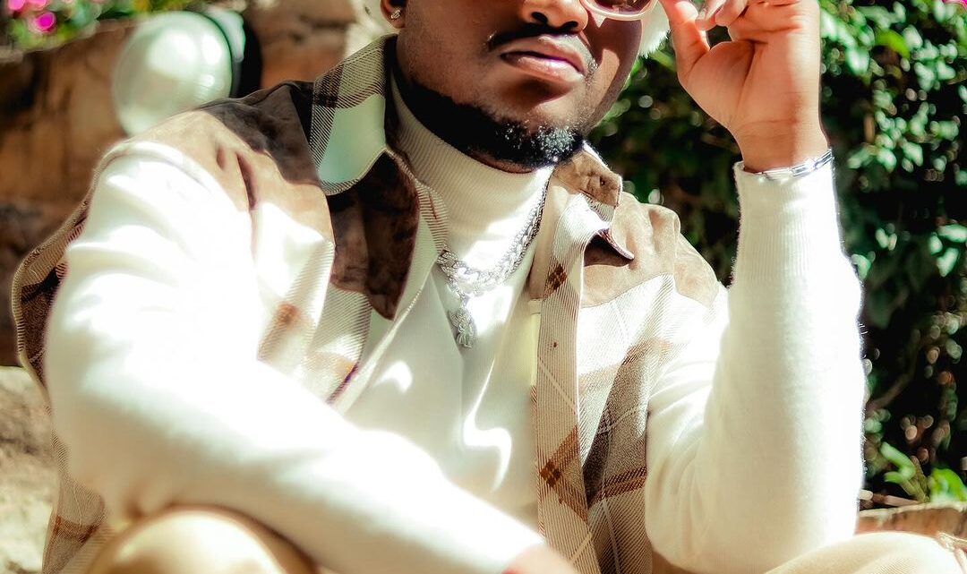 Soa Mattrix Biography: Instagram, Height, Wikipedia, Songs, Spouse, Age, Net Worth, Parents Soa Mattrix Biography: Instagram, Height, Wikipedia, Songs, Spouse, Age, Net Worth, Parents