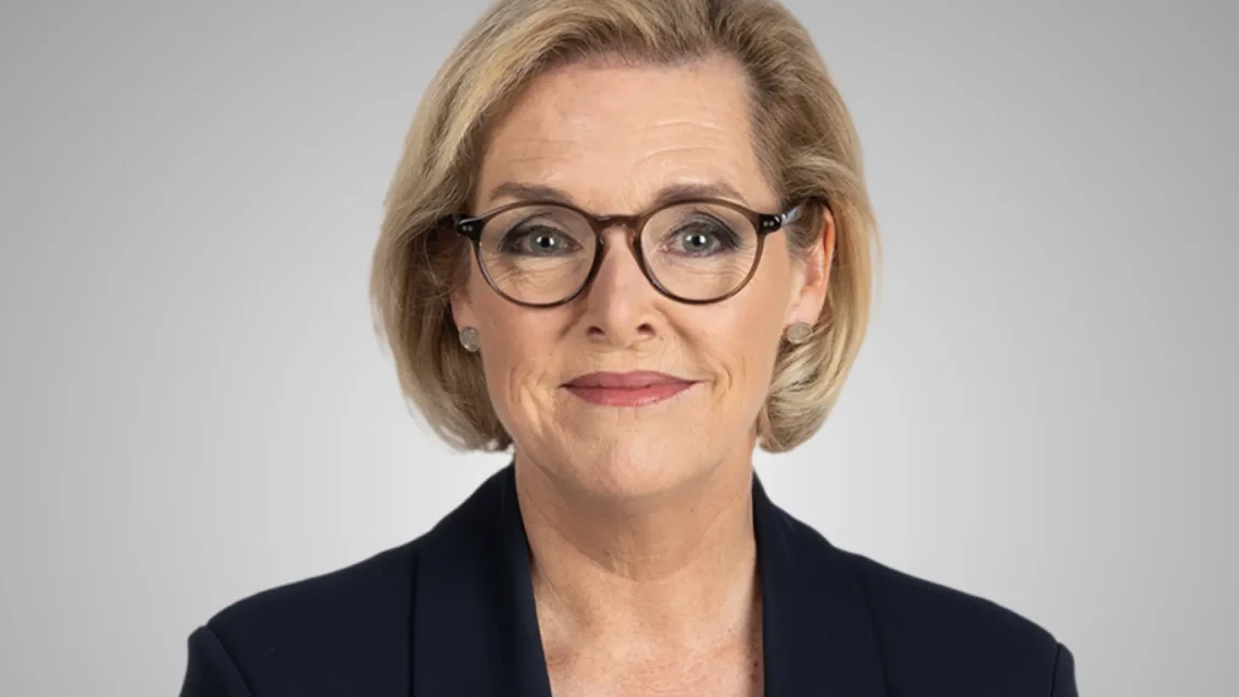 Sophie Thibault Biography: Spouse, Pictures, Wikipedia, Children, Age, Height, Net Worth