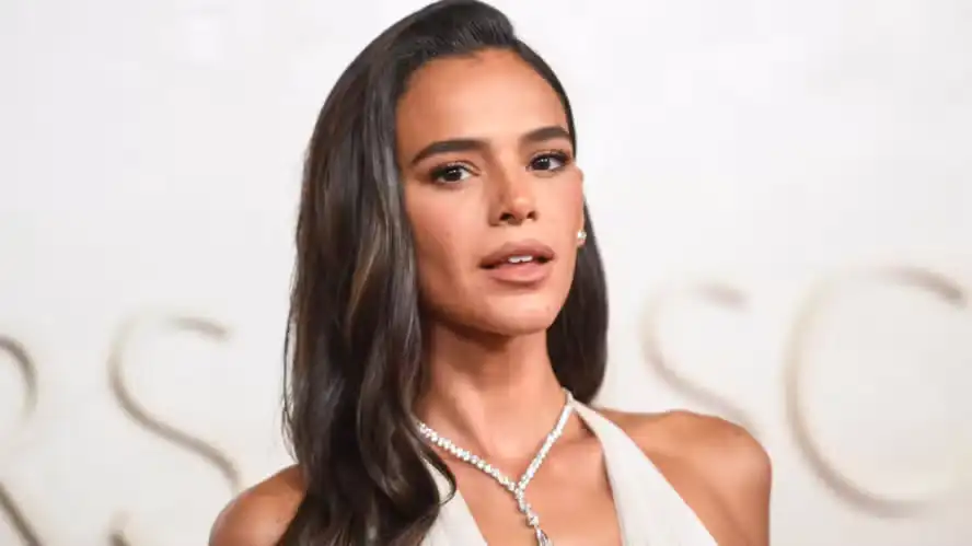 Bruna Marquezine Biography: Boyfriend, Net Worth, Height, Age, Instagram, Wikipedia, Movies & TV Shows