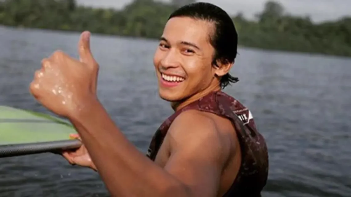 Enchong Dee Biography: Net Worth, Children, Age, Height, Instagram, Wife, Parents, Movies