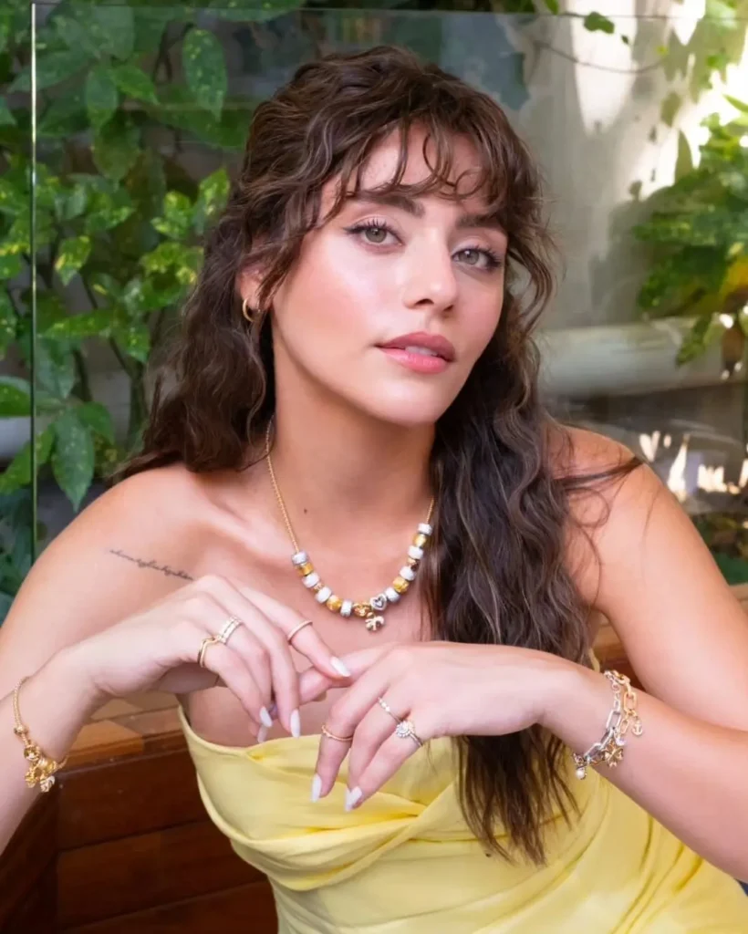 Sila Turkoglu Biography: Age, Net Worth, Instagram, Spouse, Height, Wiki, Parents, Siblings, Children, Movies