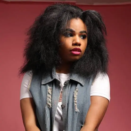 Wé Ani Biography: Age, Net Worth, Instagram, Spouse, Height, Wiki, Parents, Siblings, Relationship, Songs, Awards, Albums