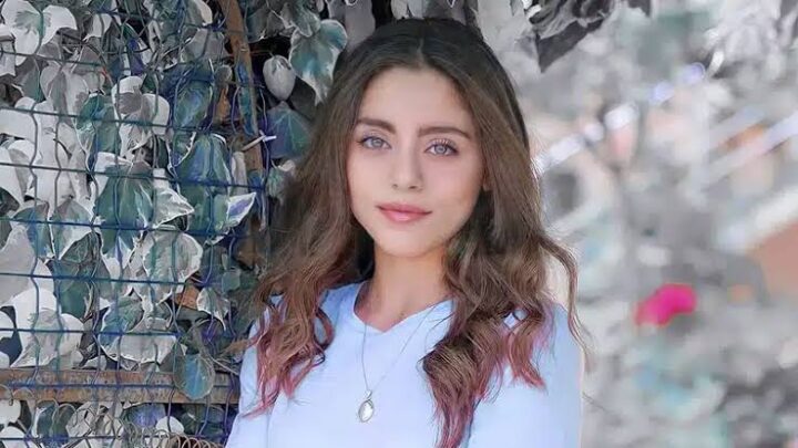 Sila Turkoglu Biography: Age, Net Worth, Instagram, Spouse, Height, Wiki, Parents, Siblings, Children, Movies
