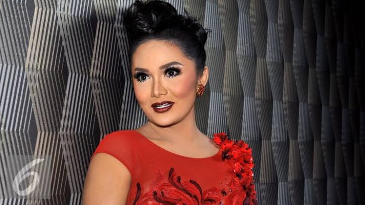 Krisdayanti Biography: Age, Net Worth, Instagram, Spouse, Height, Wiki, Parents, Siblings, Children