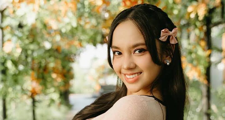 Lyodra Biography: Age, Net Worth, Instagram, Spouse, Height, Wiki, Parents, Siblings, Children, Awards