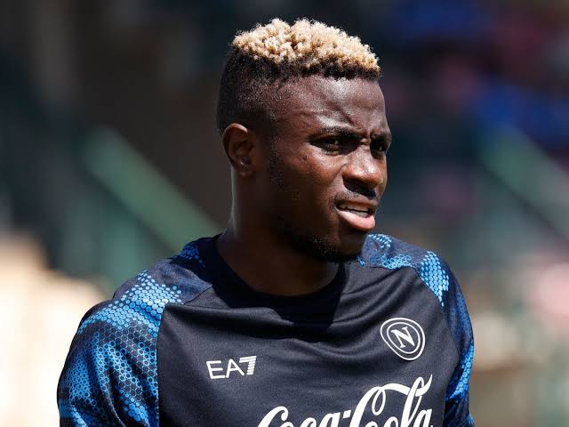 Osimhen’s Transfer Speculation Heats Up: Chelsea and Arsenal on High Alert
