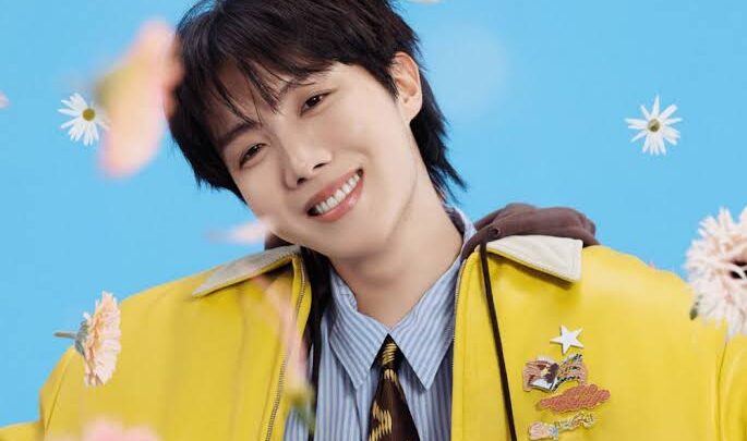 J-Hope Biography: Songs, Age, Net Worth, Girlfriend, Instagram, Wikipedia, Instagram