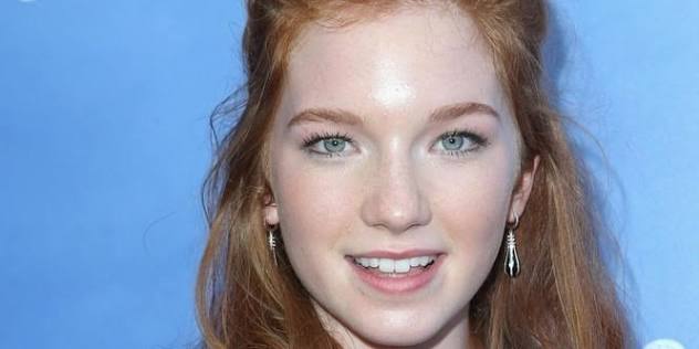 Annalise Basso Biography: Age, Net Worth, Instagram, Spouse, Height, Wiki, Parents, Siblings, Movies, Awards