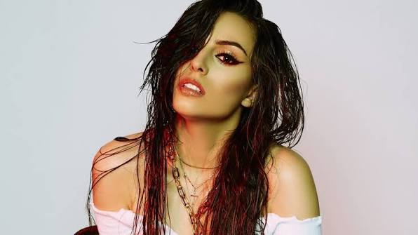 Cher Lloyd Biography: Age, Net Worth, Instagram, Spouse, Height, Wiki, Parents, Siblings, Awards, Songs