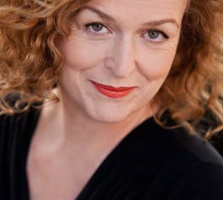 Bairbre Dowling’s Sister, Louise Dowling Biography: Age, Net Worth, Occupation, Spouse, Height, Wiki, Parents, Siblings