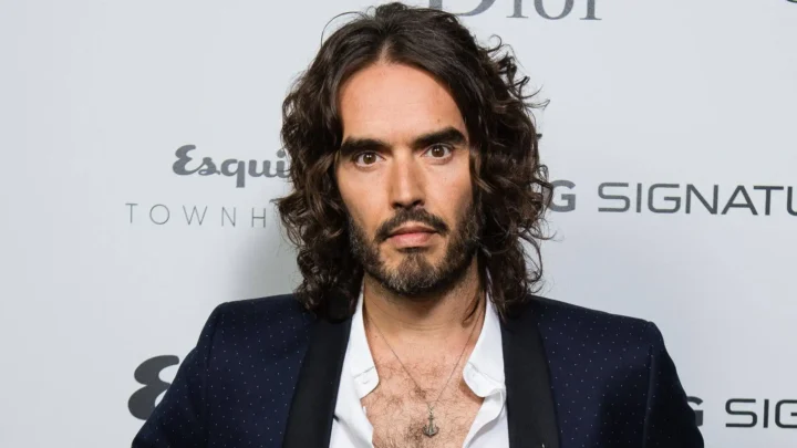 Russell Brand Bio: Wife, Net Worth, Parents, Age, Movies, Kids, Wiki, Relationships, Height, Videos