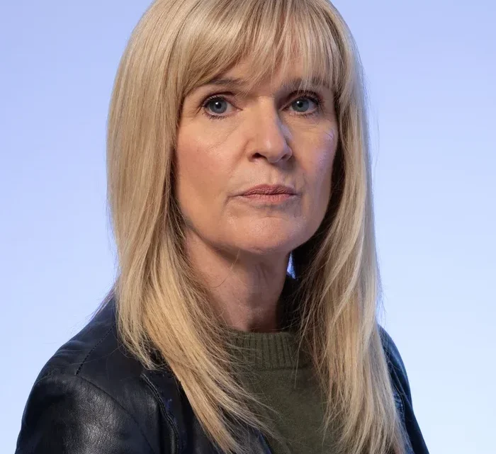 Siobhan Finneran Biography: Age, Net Worth, Instagram, Spouse, Height, Wiki, Parents, Siblings, Children, Awards, Movies