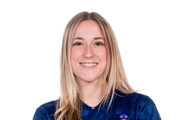 Cortnee Vine Biography: Age, Net Worth, Instagram, Spouse, Height, Wiki, Parents, Siblings, Team