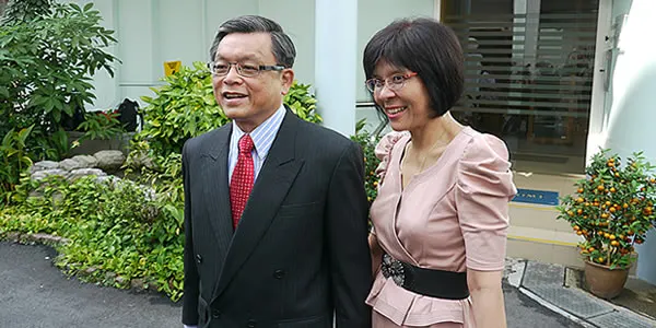 Tan Jee Say’s wife, Patricia Khoo Biography: Age, Children, Net Worth, Parents, Height