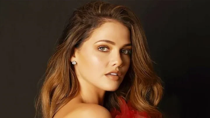 Natasha Joubert Biography: Age, Net Worth, Instagram, Spouse, Height, Wiki, Parents, Siblings, Shows