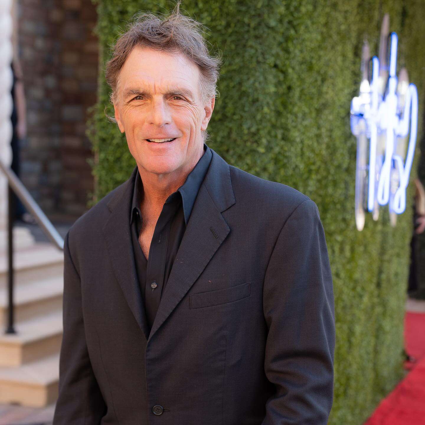 Douglas Flutie Biography: Age, Net Worth, Instagram, Spouse, Height