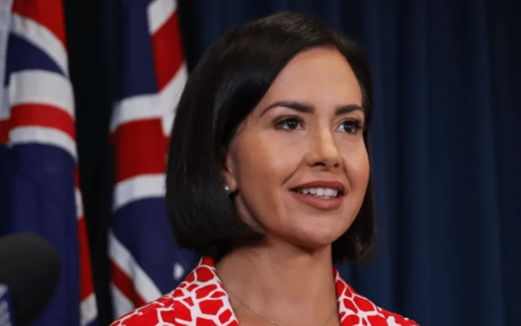 Prue Car Biography: Age, Net Worth, Instagram, Spouse, Height, Wiki, Parents, Siblings, Children
