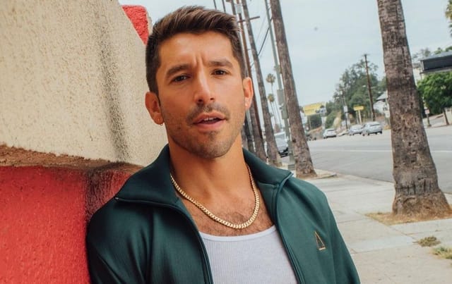 Ian Paget Biography: Age, Net Worth, Instagram, Spouse, Height, Movies, Parents, Sister, Awards