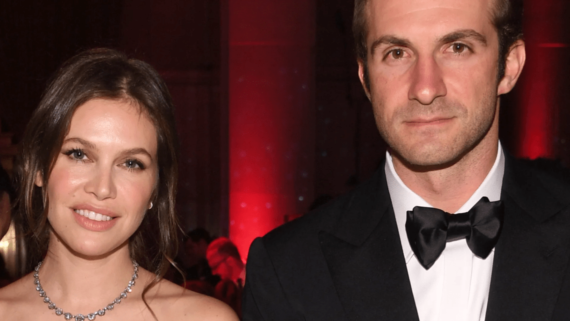 Dasha Zhukova’s husband, Stavros Niarchos Biography: Age, Children, Net Worth, Instagram, Siblings, Nationality Dasha Zhukova’s husband, Stavros Niarchos Biography: Age, Children, Net Worth, Instagram, Siblings, Nationality